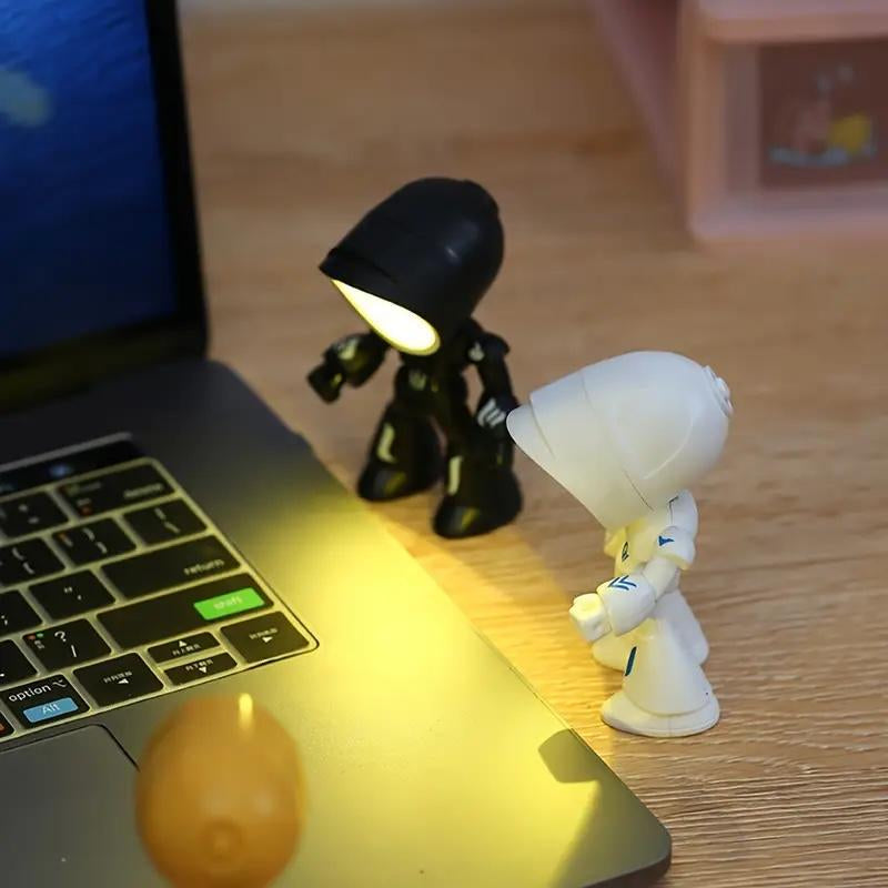 LED Mini Night Light, Lonely Robot Cartoon Cute Robot Design Companion Table Light for Halloween, Christmas, Thanksgiving Gifts